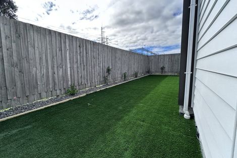 Photo of property in 9/239 Porchester Road, Takanini, 2112