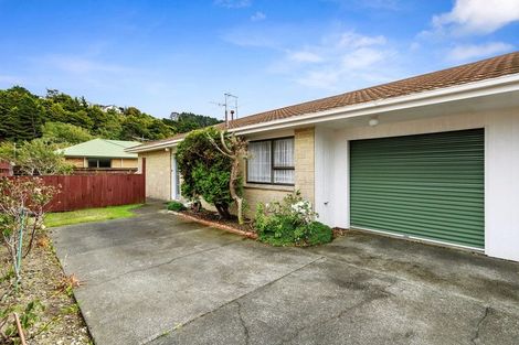 Photo of property in 9a Beauchamp Street, Tawa, Wellington, 5028