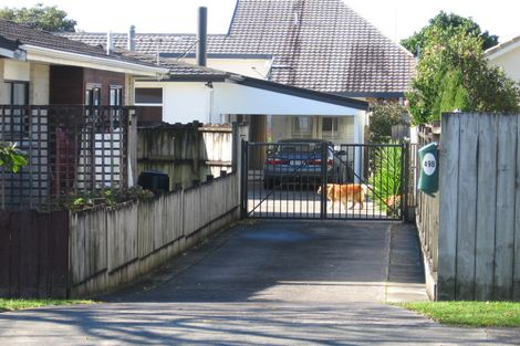 Photo of property in 49a Centreway Road, Orewa, 0931