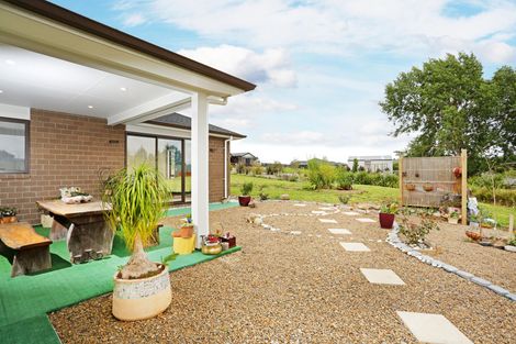 Photo of property in 24 Mcintosh Drive, Pokeno, 2471