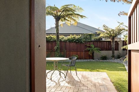 Photo of property in 2 Aranui Drive, Papamoa Beach, Papamoa, 3118