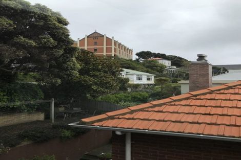 Photo of property in 1/18 Oriental Terrace, Oriental Bay, Wellington, 6011