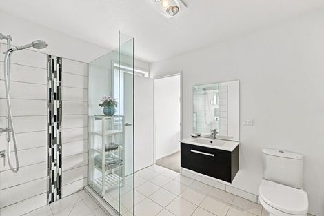 Photo of property in 136 Pinchgut Road, Kaukapakapa, 0873