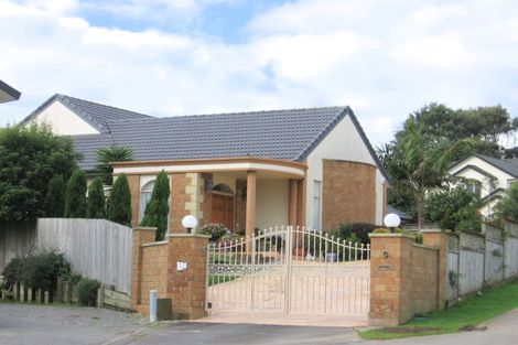 Photo of property in 12 Maldon Court, Dannemora, Auckland, 2016