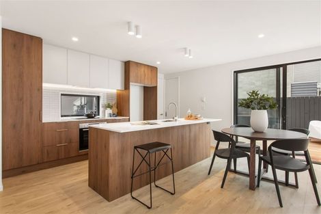 Photo of property in 2/69 Bishop Street, St Albans, Christchurch, 8014