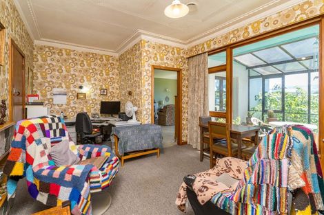 Photo of property in 15 Beaconsfield Road, Portobello, Dunedin, 9014