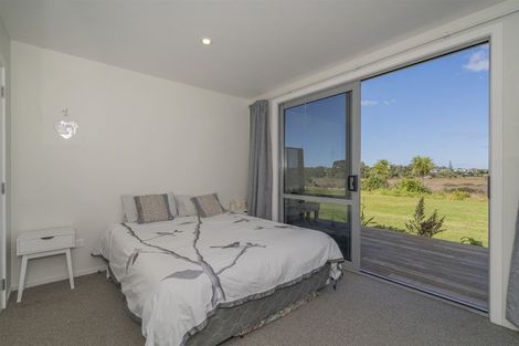 Photo of property in 23 Tairua Palms Place, Tairua, 3508