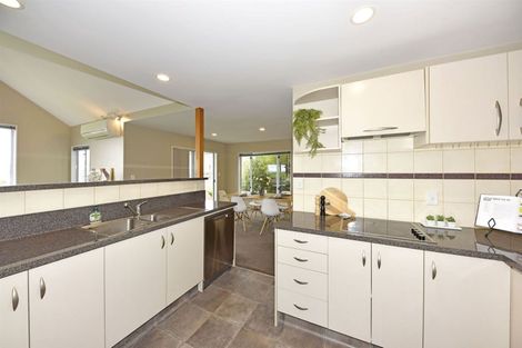 Photo of property in 1 Huntlywood Terrace, Hillsborough, Christchurch, 8022