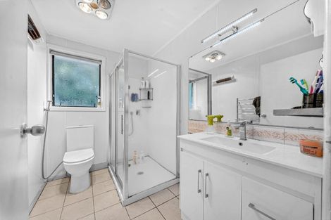 Photo of property in 2/10a Lupton Road, Manurewa, Auckland, 2102