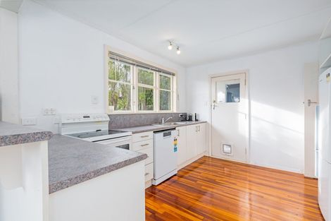 Photo of property in 14 Marsden Place, Awapuni, Palmerston North, 4412