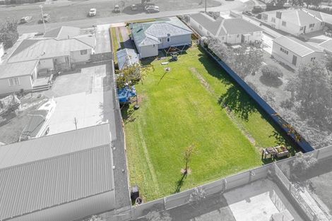 Photo of property in 34 Burton Avenue, Whanganui East, Whanganui, 4500