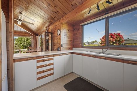 Photo of property in 39 Ngamotu Road, Taupo, 3330