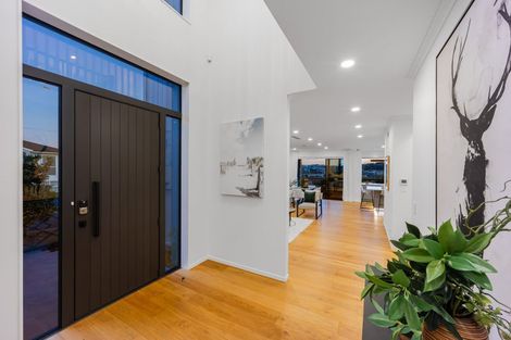 Photo of property in 73 Headsail Drive, Long Bay, Auckland, 0630