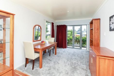 Photo of property in 23 English Street, St Andrews, Hamilton, 3200