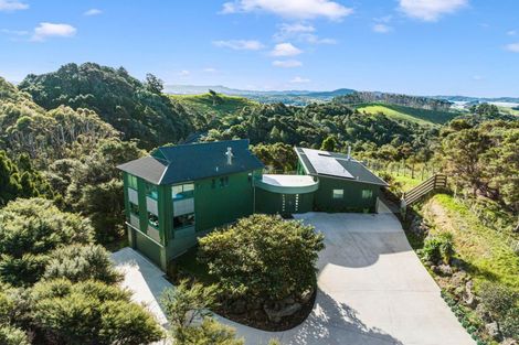 Photo of property in 1559 Pataua Road North, Pataua North, Whangarei, 0175