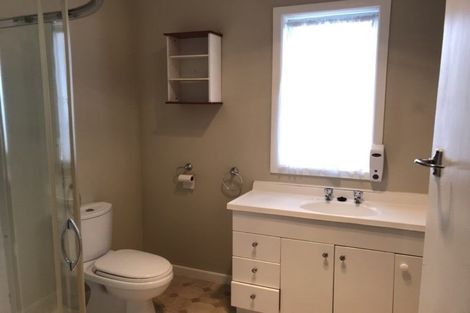 Photo of property in 1/4 Bunnythorpe Road, Papakura, 2110