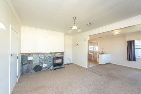 Photo of property in 102 Paterson Street, Aramoho, Whanganui, 4500