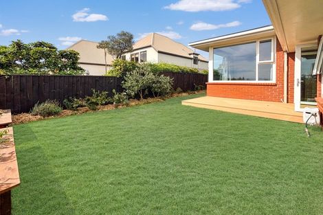 Photo of property in 2/4 Sulby Road, Cashmere, Christchurch, 8022