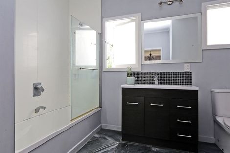 Photo of property in 1002 Willowpark Road North, Mayfair, Hastings, 4122