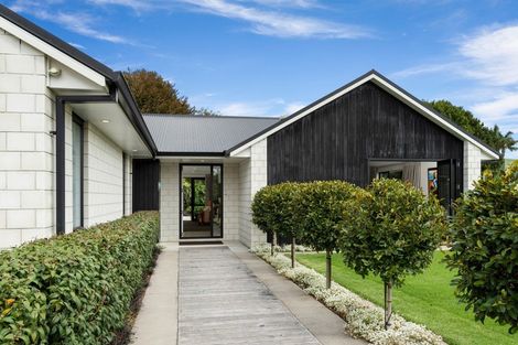 Photo of property in 4 Mckenna Lane, Omokoroa, 3114