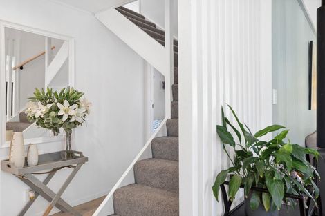 Photo of property in 22 Rata Street, Wanaka, 9305