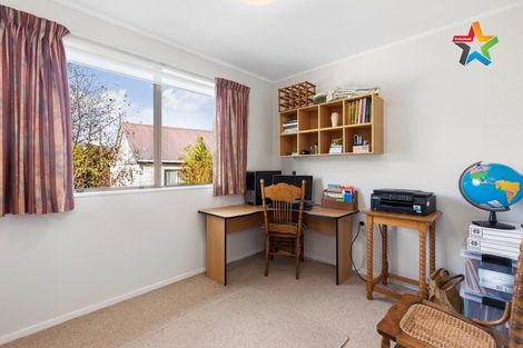 Photo of property in 3 Waipounamu Drive, Kelson, Lower Hutt, 5010