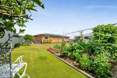 Photo of property in 6 Davidson Street, Hawera, 4610