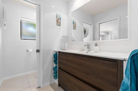 Photo of property in 38 Rowesdale Drive, Ohauiti, Tauranga, 3112