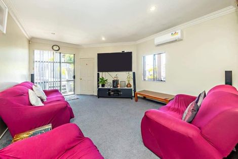 Photo of property in 29 Chieftain Rise, Goodwood Heights, Auckland, 2105