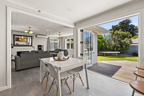 Photo of property in 21 Bill Hercock Street, Pirimai, Napier, 4112