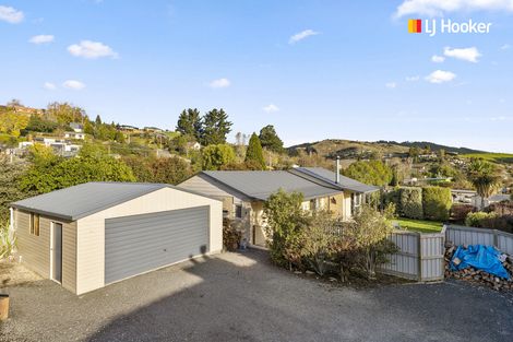 Photo of property in 8 Chatham Street, Waihola, Milton, 9073