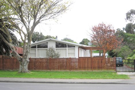 Photo of property in 211 Matai Road, Raumati Beach, Paraparaumu, 5032