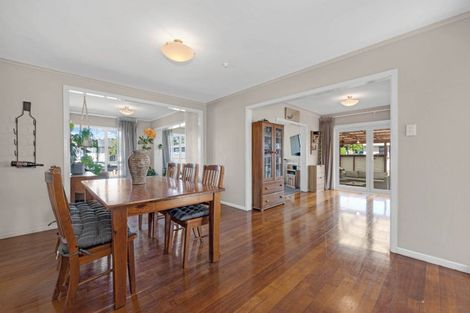 Photo of property in 13 Russell Avenue, Pukekohe, 2120