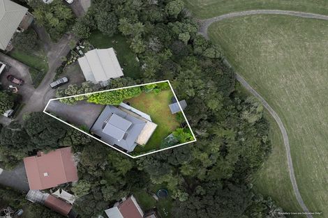 Photo of property in 41 Taioma Crescent, Te Atatu Peninsula, Auckland, 0610