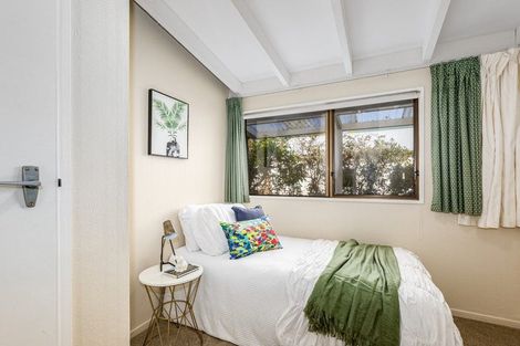 Photo of property in 35b Duthie Street, Karori, Wellington, 6012