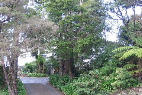 Photo of property in 334 Titirangi Road, Titirangi, Auckland, 0604