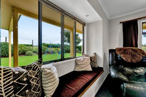 Photo of property in 1758 Mountain Road, Inglewood, 4386