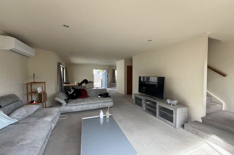 Photo of property in 2/14 James Street, Bayview, Auckland, 0629