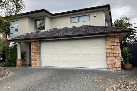 Photo of property in 8 Kalberry Place, East Tamaki, Auckland, 2016