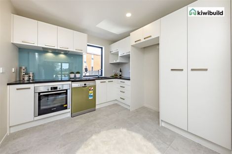 Photo of property in 73 Walsh Road, Papakura, 2110