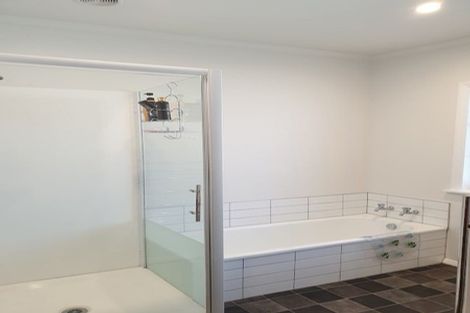 Photo of property in 2/23 Mabey Road, Avalon, Lower Hutt, 5011