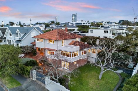 Photo of property in 80 Sarsfield Street, Herne Bay, Auckland, 1011