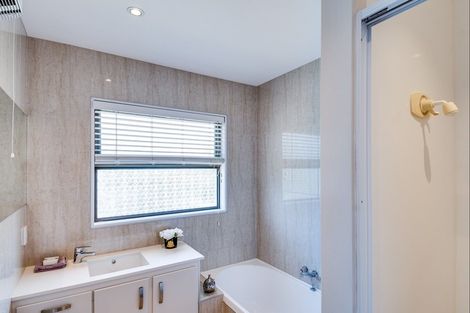 Photo of property in 19 Campbell Street, Havelock North, 4130