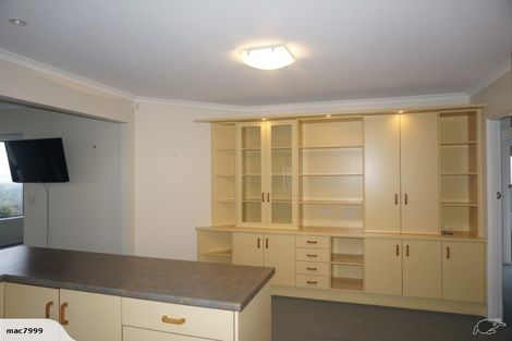 Photo of property in 71 The Esplanade, Westshore, Napier, 4110