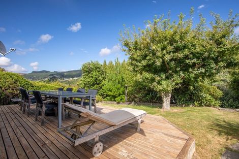 Photo of property in 31a Ranui Terrace, Tawa, Wellington, 5028