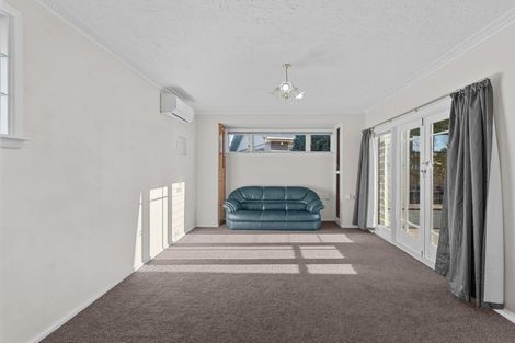 Photo of property in 133 Springs Road, Hornby, Christchurch, 8042