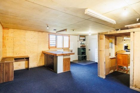 Photo of property in 6 Hodgetts Place, Ashhurst, 4810