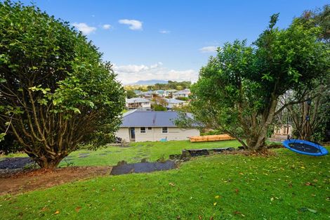 Photo of property in 11 Clearmont Crescent, Blagdon, New Plymouth, 4310