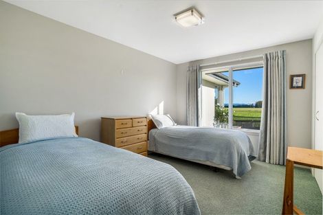 Photo of property in 28 Northview Avenue, Winton, 9720