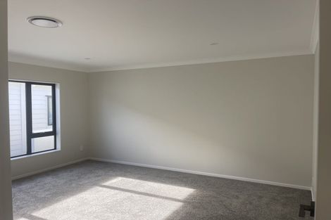 Photo of property in 2 Horsefields Drive, Flat Bush, Auckland, 2019